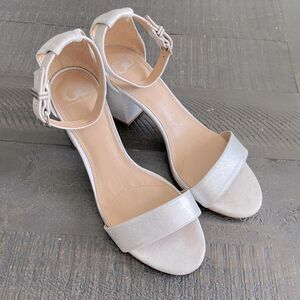 Gianni Bini Block Party Women Shoes Silver Leather Slingback Heel Sandals Size 8